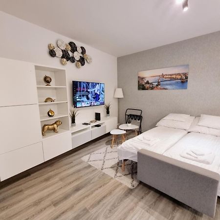 Budapest Flamingo Central Home Stay - Balcony, Ac, Downtown Exteriér fotografie